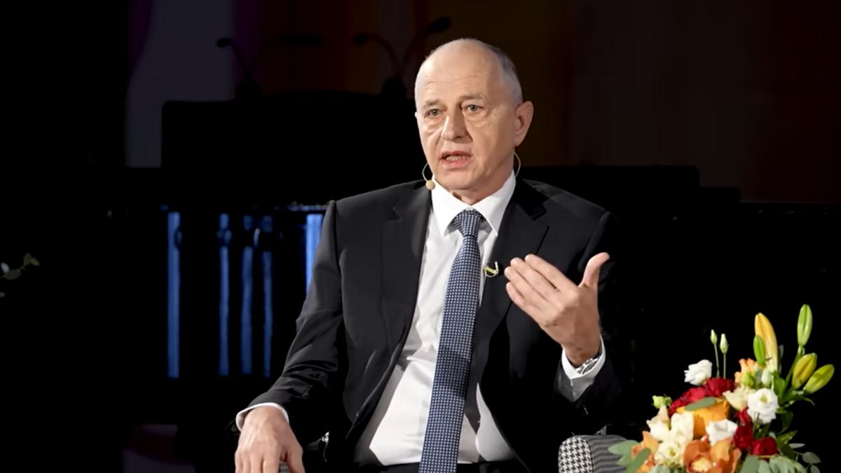 mircea-geoana-despre-diaspora_04641700