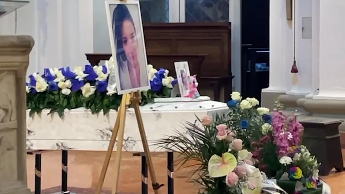 inmormantare-andreea-rabciuc_96863000