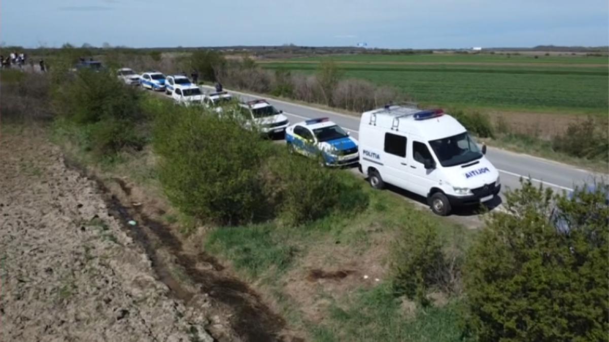 politie-jandarmi-cadavru-dezmembrat-a1_36617000