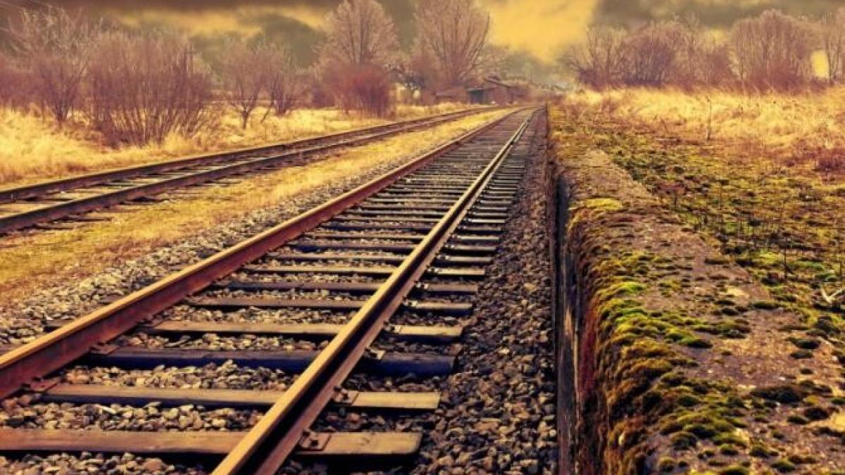 intre-50-si-100-de-persoane--ranite-intr-un-accident-feroviar--o-locomotiva-a-lovit-un-tren-de-pasageri_97137600_70436500