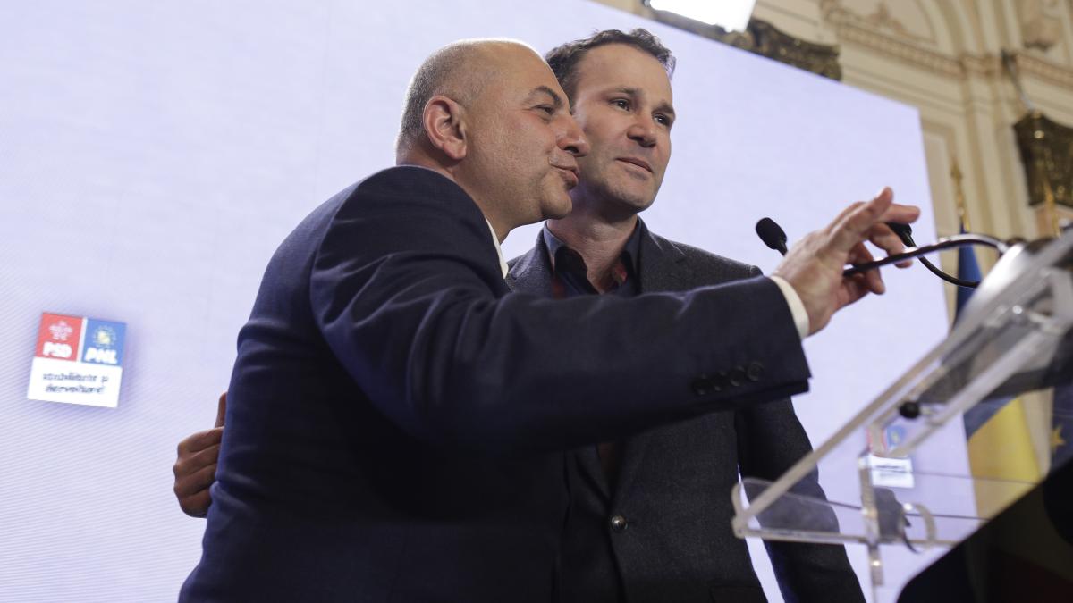 negoita-si-catalin-cirstoiu_98453500