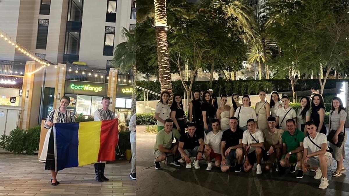 membrii-ansamblului-folcloric-prc-e2prc-80prc-9dflorile-viseiprc-e2prc-80prc-9d-se-intorc-in-tara-cu-aeronava-cu-care-se-deplaseaza-premierul_84169100