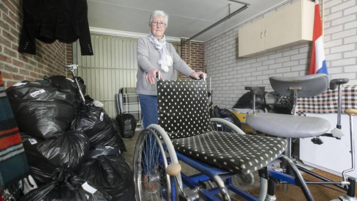 o-batrana-din-olanda-si-a-petrecut-ultimii-35-de-ani-ajutand-persoanele-vulnerabile-din-romania--jeltje-a-vizitat-de-40-de-ori-tara-noastra--prc-e2prc-80prc-9dam-romania-in-sufletprc-e2prc-80prc-9d_98317800