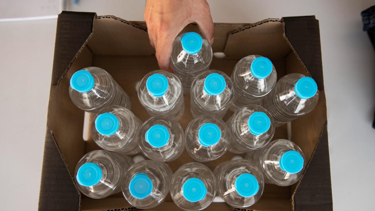 barbat-italia-concediat-cara-baxuri-cu-apa_12970000