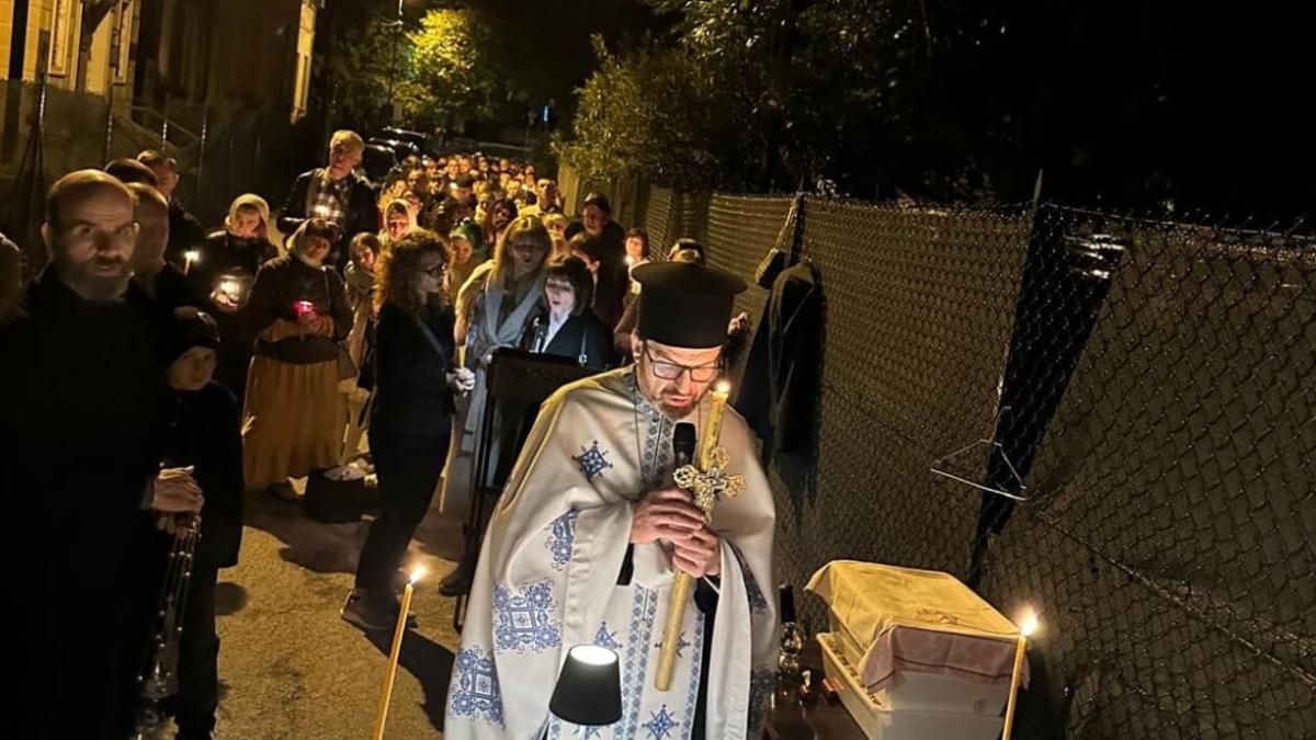 romanii-din-venetia-au-sarbatorit-pastele-pe-strada_36005200