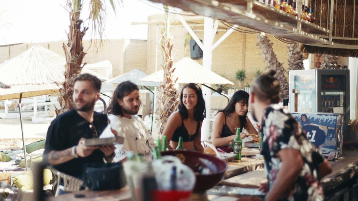 deniz-demirci-fy8y4biqywo-unsplash_41494400