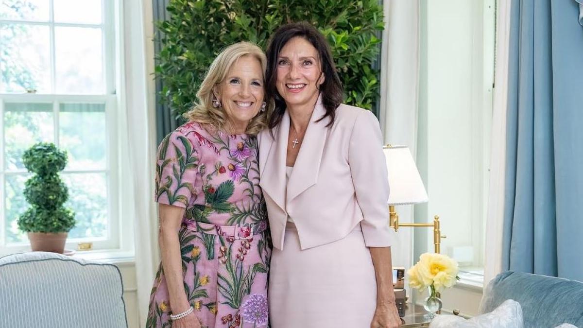 carmen-iohannis--primita-calduros-la-casa-alba-de-prima-doamna-a-statelor-unite--jill-biden-_41196400
