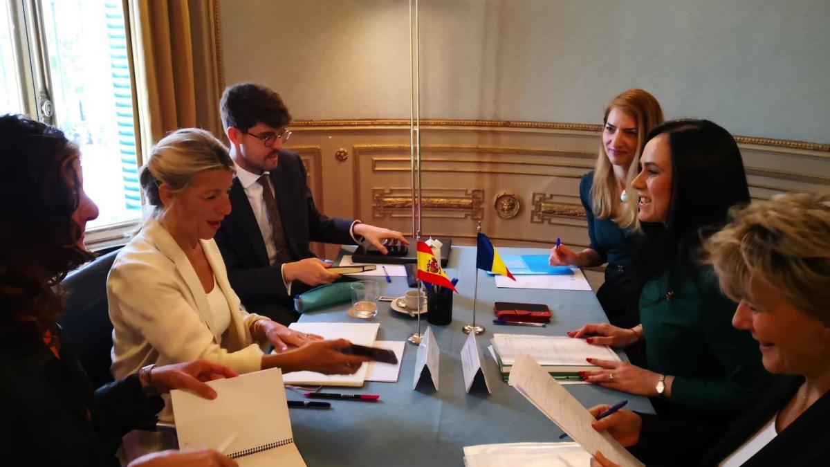 simona-bucura-oprescu-si-yolanda-diaz-perez_54061600