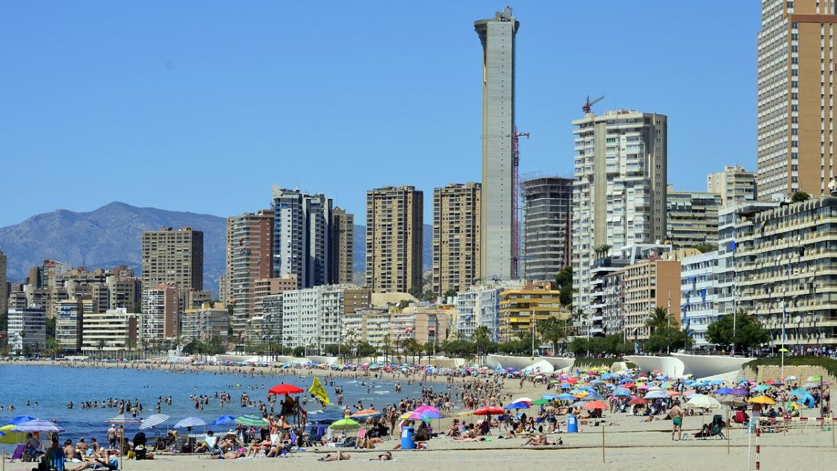 benidorm-6271480_1280_59547200
