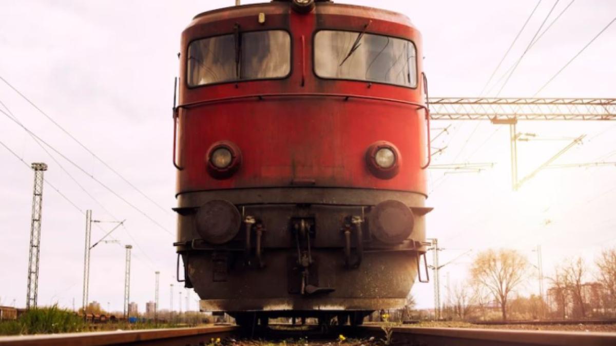 trenurile-vor-circula-mai-incet-prc-c2prc-a0cfr-calatori-anunta-restrictii-de-viteza-din-cauza-caniculei