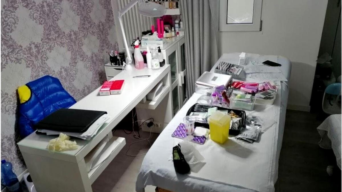 cabinet-de-frumusete-ilegal-italia_15747700