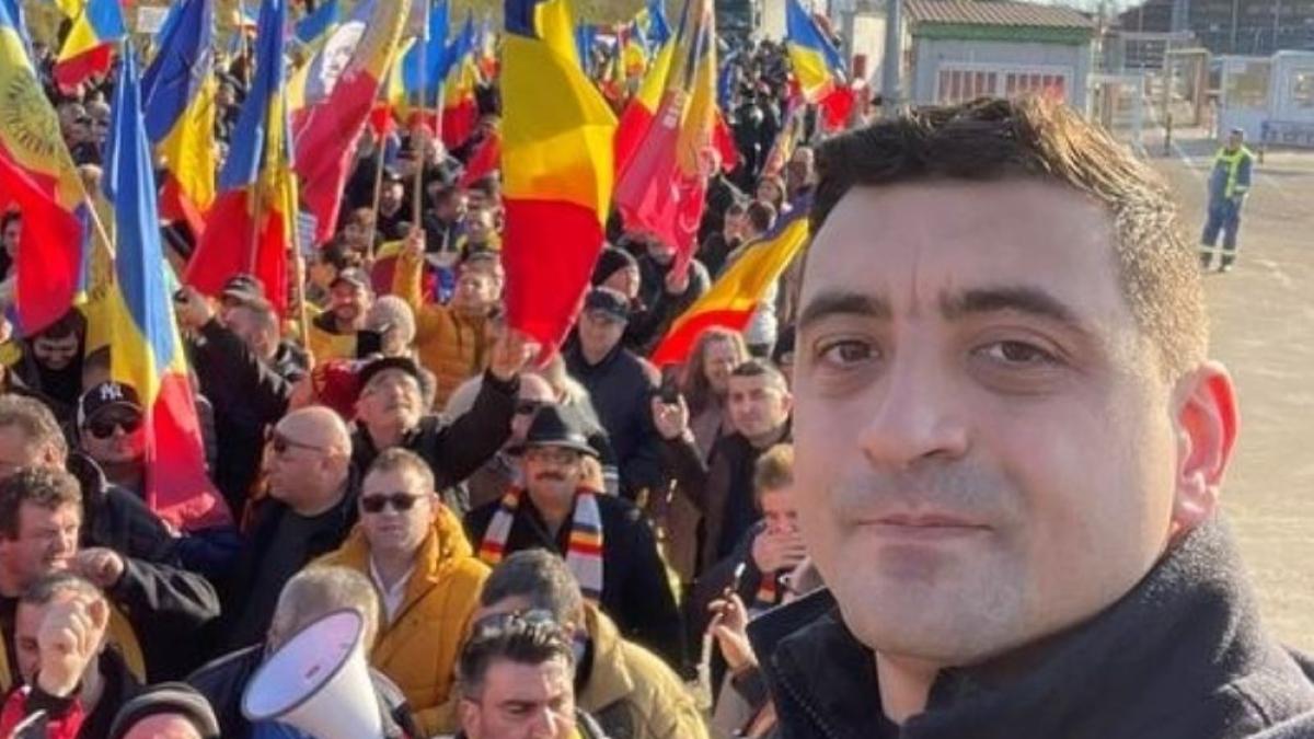 simion--mesaj-pentru-romanii-din-diaspora-prc-e2prc-80prc-9daratati-intregii-lumi-cum-sunt-romanii-de-fapt-si-faceti-ca-romania-sa-fie-o-tara-mandraprc-e2prc-80prc-9d_45089800