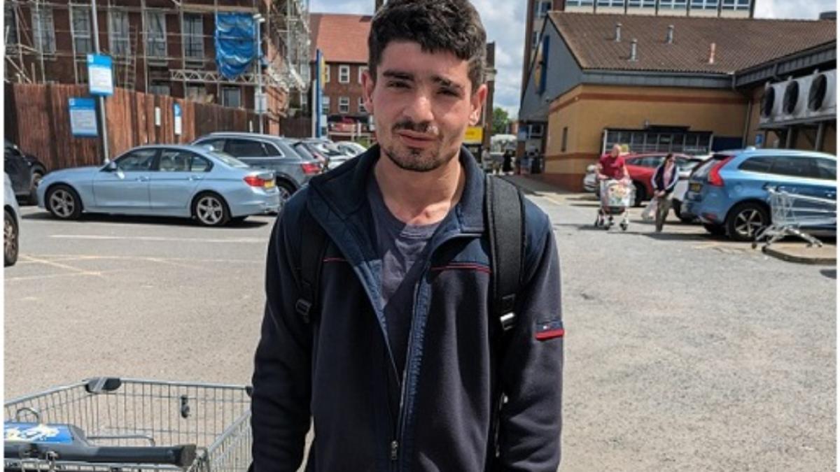 daniel-ciorogar-roman-anglia-abandonat_23606000