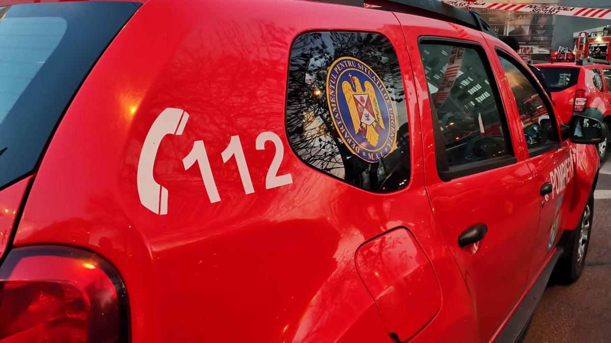 pompieri-romania-112-pomperi-generalist-incendiu-generalist-4