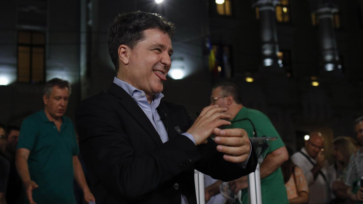 nicusor-dan-victorie_48105300