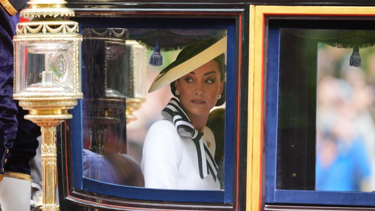 printesa-kate--prima-aparitie-publica-de-la-diagnosticarea-cu-cancer--galerie-foto_64845500