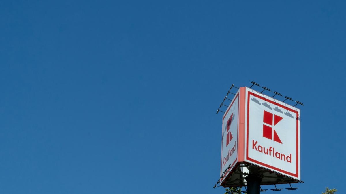 cel-mai-mare-supermarket-din-germania-isi-inchide-portile-in-cateva-oraseprc-c2prc-a0_85130400