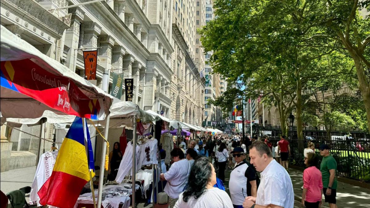 romania-day-in-broadway-new-york_13780800