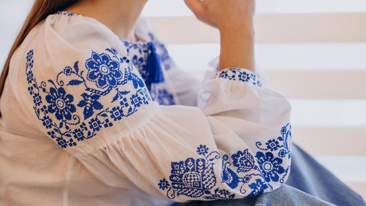 ie-romaneasca-ziua-iei-traditii_82900900