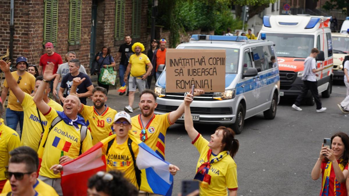 suporteri-romani-nationala-de-fotbal-echipa-nationala_28138600
