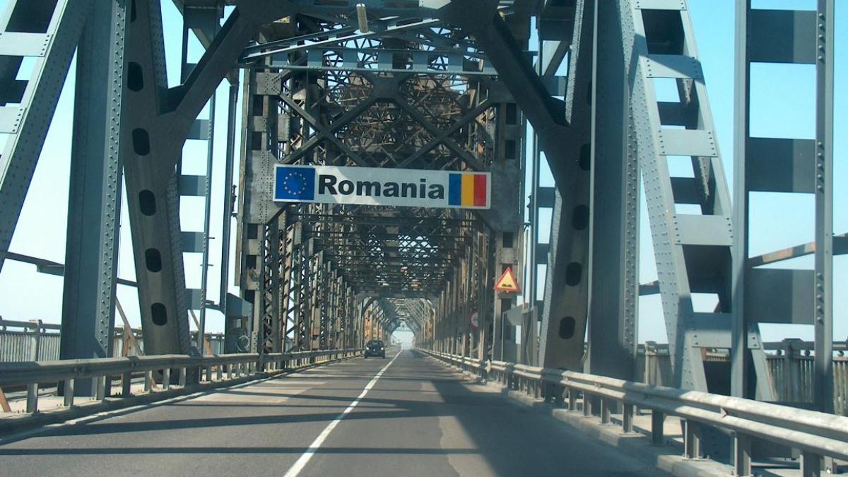 atentie-soferi--traficul-pe-podul-prieteniei-giurgiu-ruse--bulgaria--restrictionat-o-ora