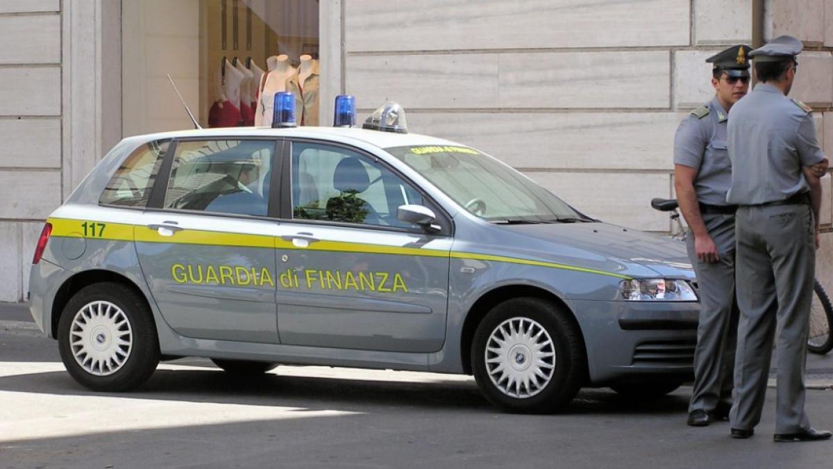 guarda-di-finanza-garda-de-finante-italia