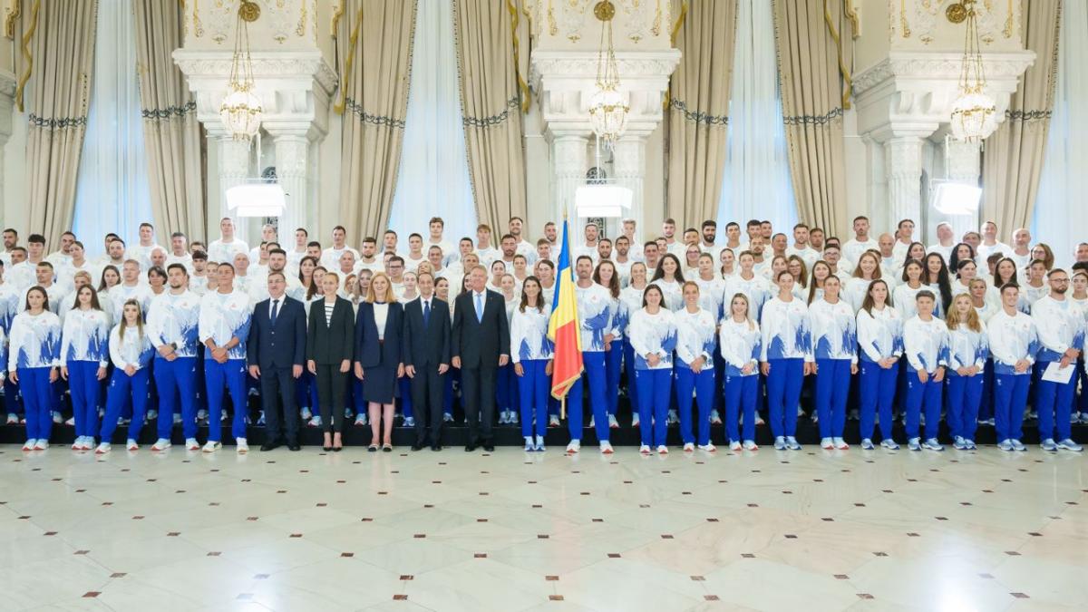 iohannis-a-primit-echipa-olimpica-a-romaniei-prc-e2prc-80prc-9dveti-fi-ambasadorii-tariiprc-e2prc-80prc-9d_42936400