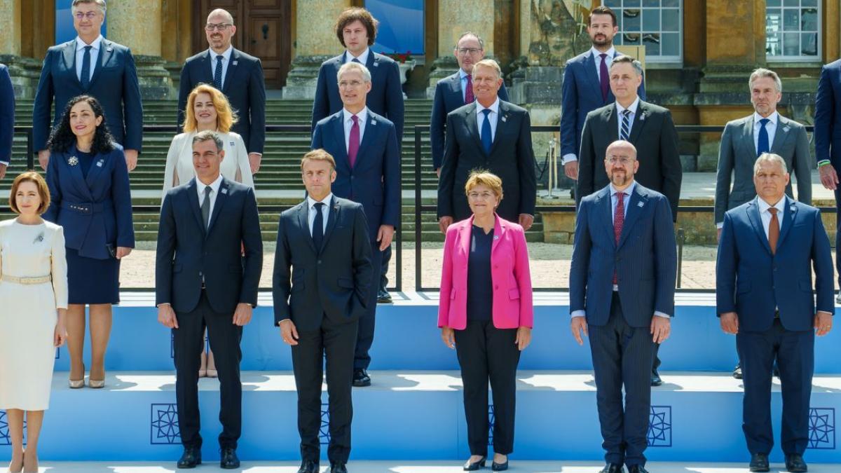 klaus-iohannis-a-pledat-pentru-cooperare-energetica-si-sprijin-pentru-ucraina-la-reuniunea-comunitatii-politice-europene_32365100