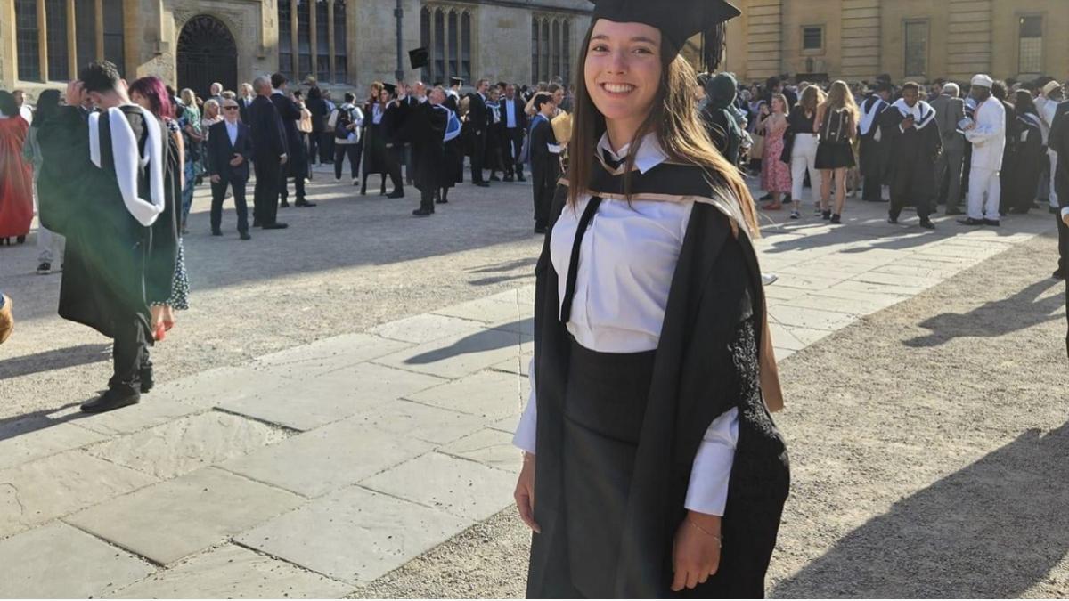 alexa-tudose-sefa-de-promotie-universitatea-oxford_48759600