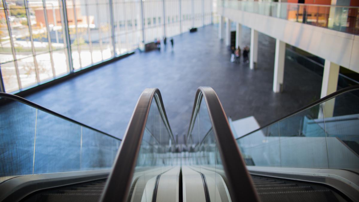 aeroport-ilustrativ-aeroport-generic-aeroport-liber_60606000