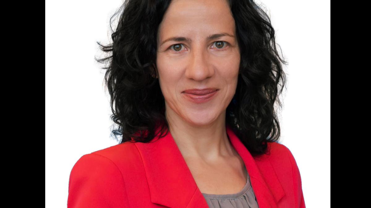 roxana-minzatu-poza-profil_47513300