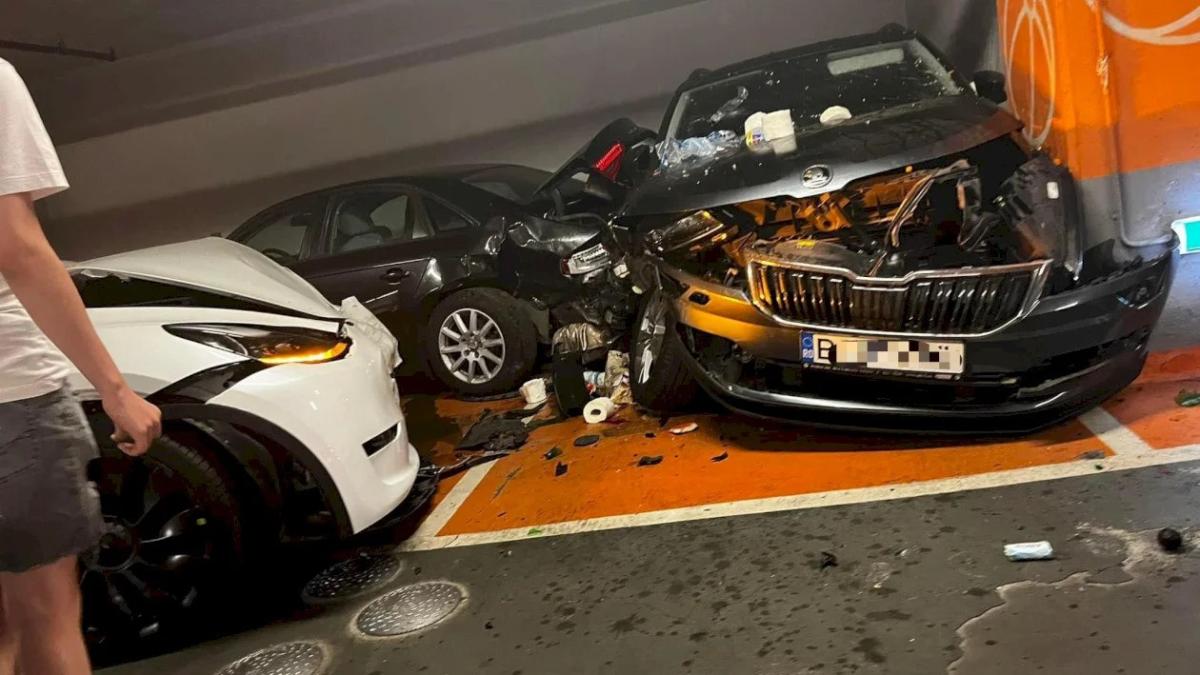 accident-sun-plaza-parcare_14917200