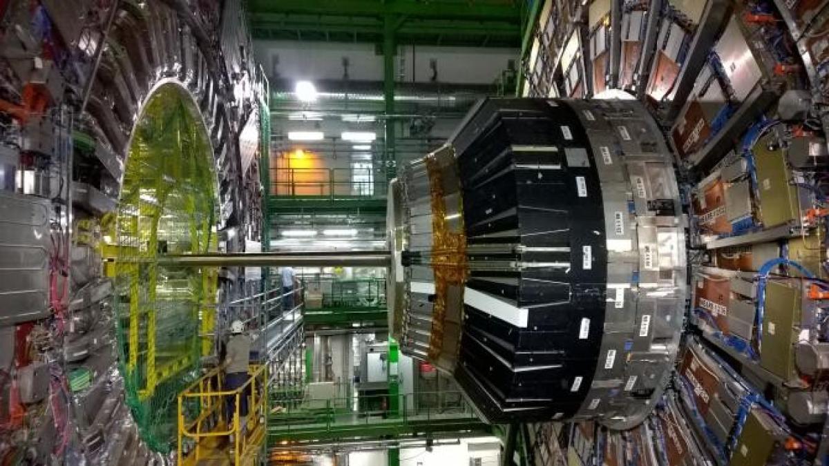 cern_23755700