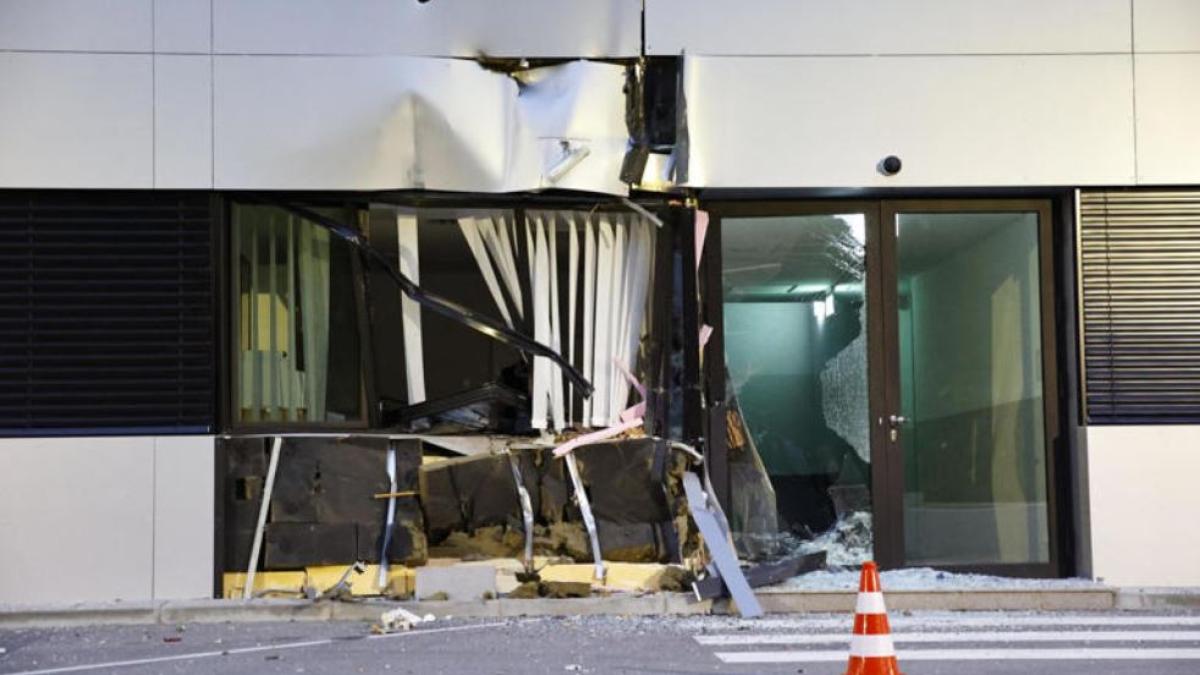 romanul-care-a-intrat-cu-masina-intr-o-biserica-din-austria-din-motive-de-razbunare-a-fost-internat-intr-un-centru-de-terapie_63548600