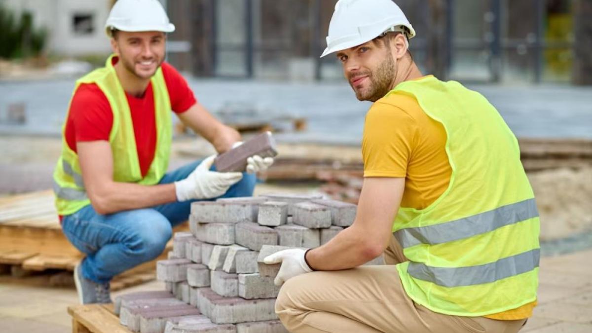 vrei-sa-lucrezi-constructii-in-marea-britanie--noile-reguli-relaxeaza-acordarea-vizelor