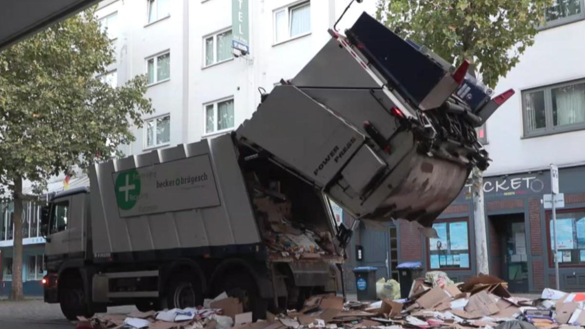 camion-de-gunoi-germania_95349500