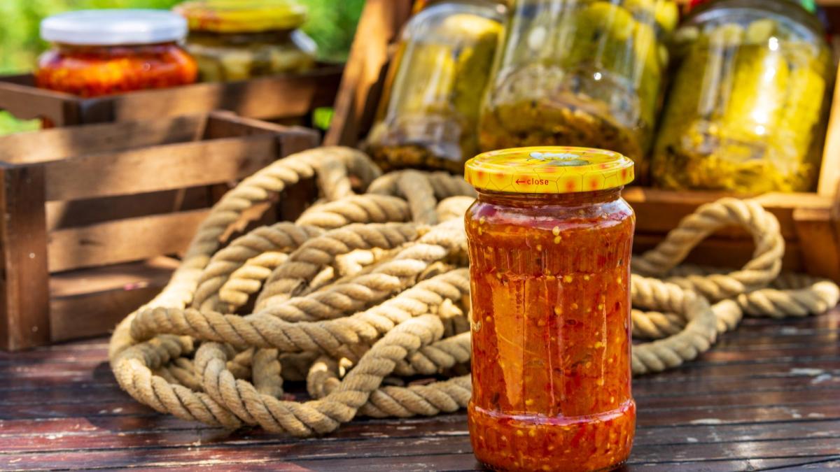 zacusca-cu-ciuperci_41592400