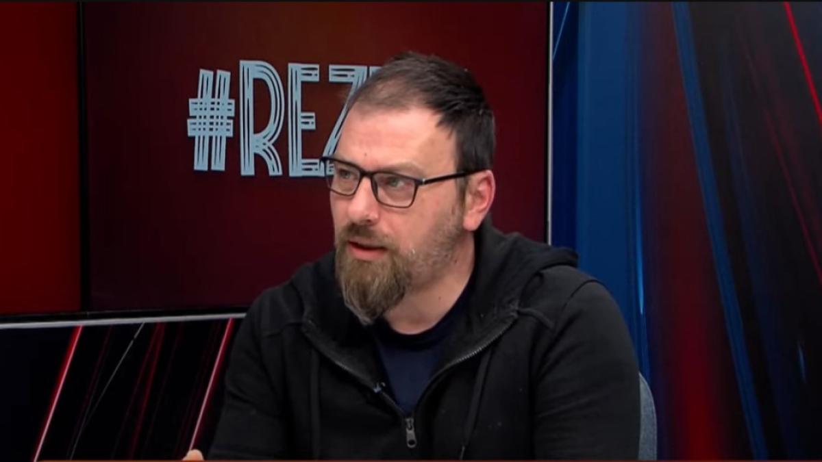 adrian-albu_14115500_01880300