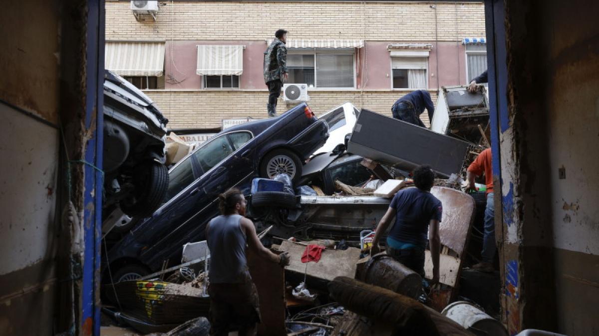 inundatii-spania-inundatii-valencia-ajutor-victime_52942800