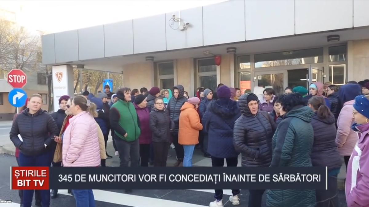 342432423423432_42772700