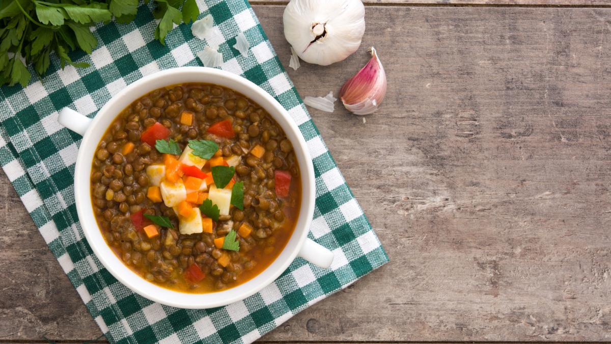 ghiveci-de-legume-cu-linte-rosie_40952100