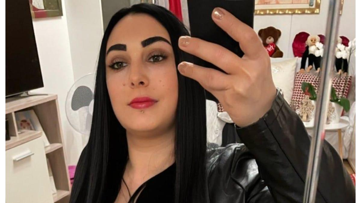 elena-bandiera-a-murit_27060900