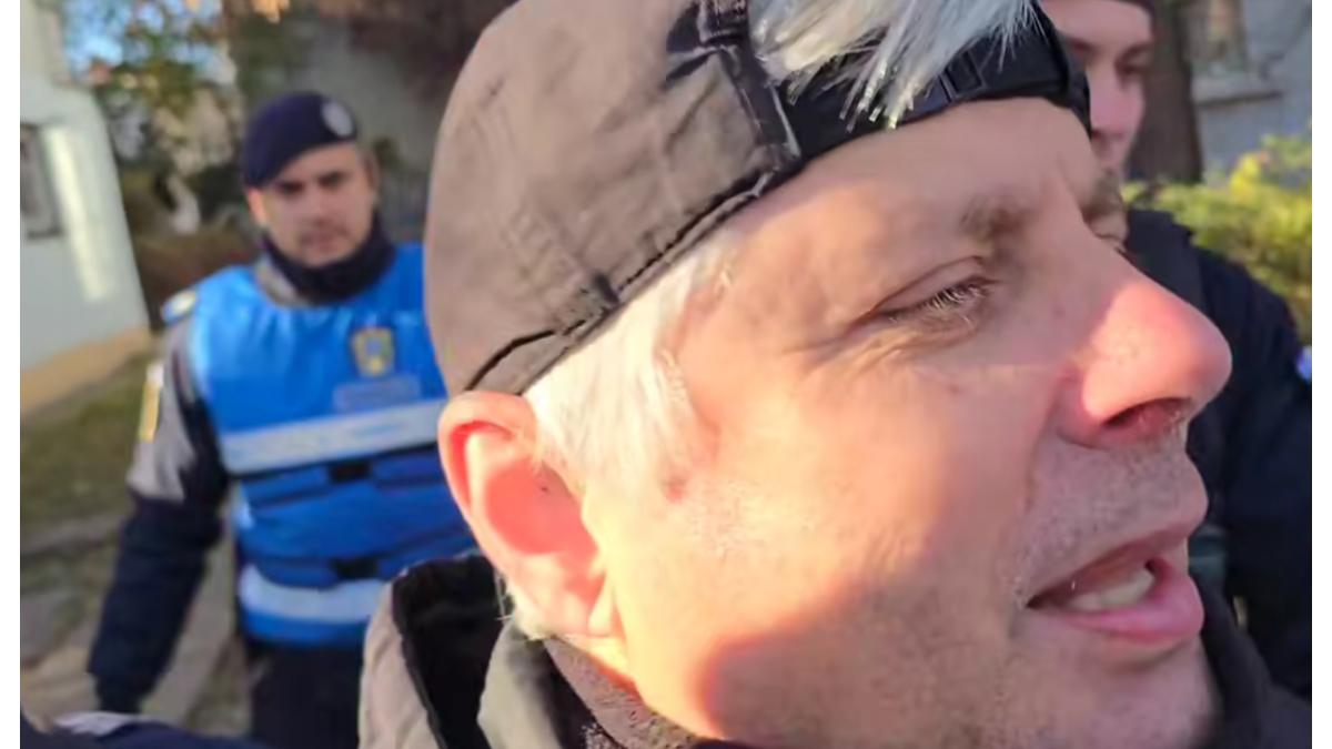 marian-ceausescu-saltat-de-jandarmi_39205000