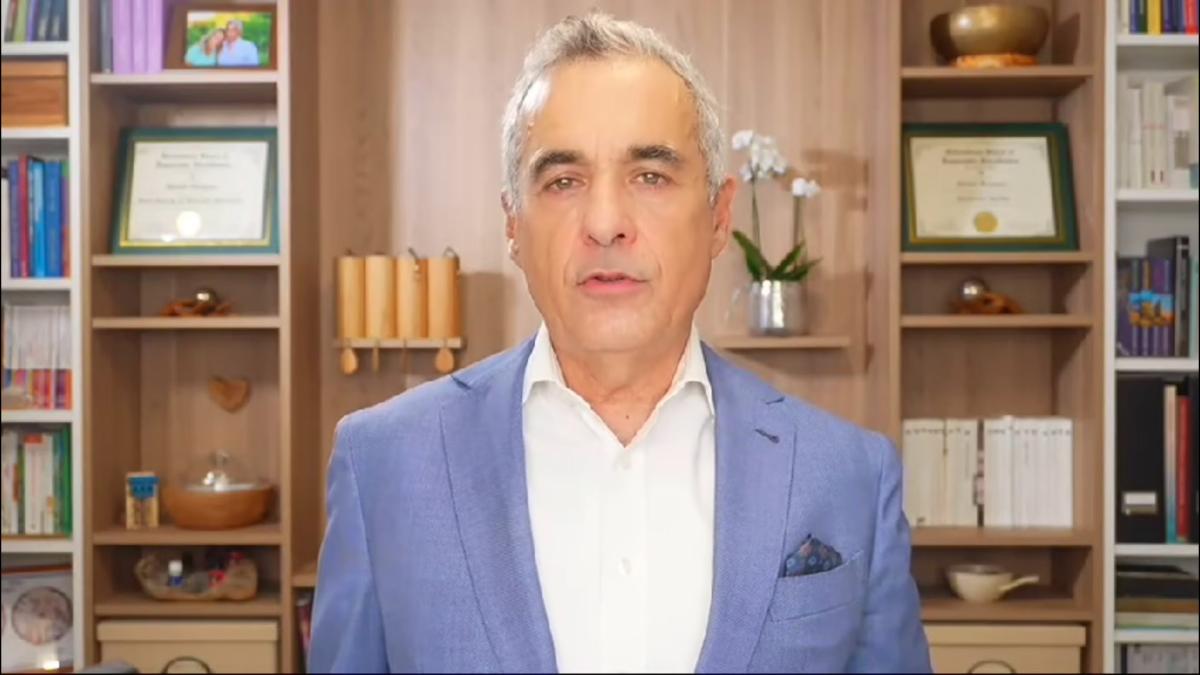 calin-georgescu_15835400