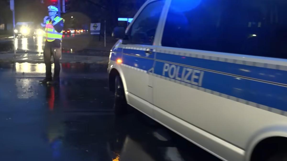 polizei--politie--germania_73307600