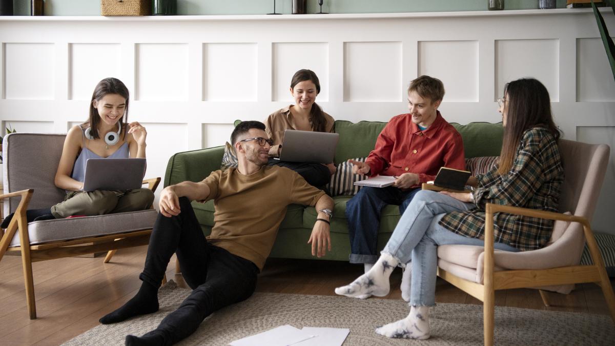 generatia-z-micropensie_01361800