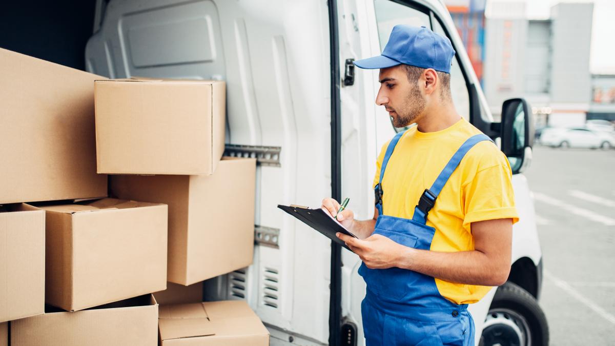 deutsche-post-dhl-da-afara-8-000-angajati_86836200