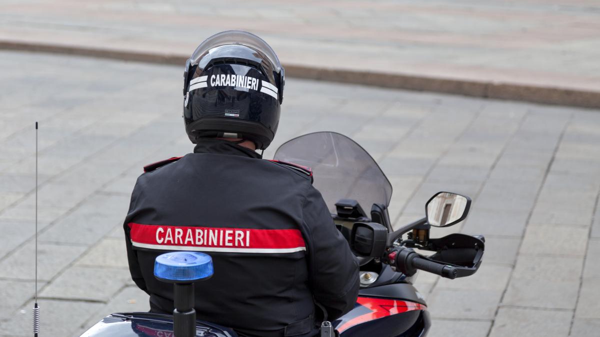 carabinieri-italia-orase-furturi-politie-italia_05822400