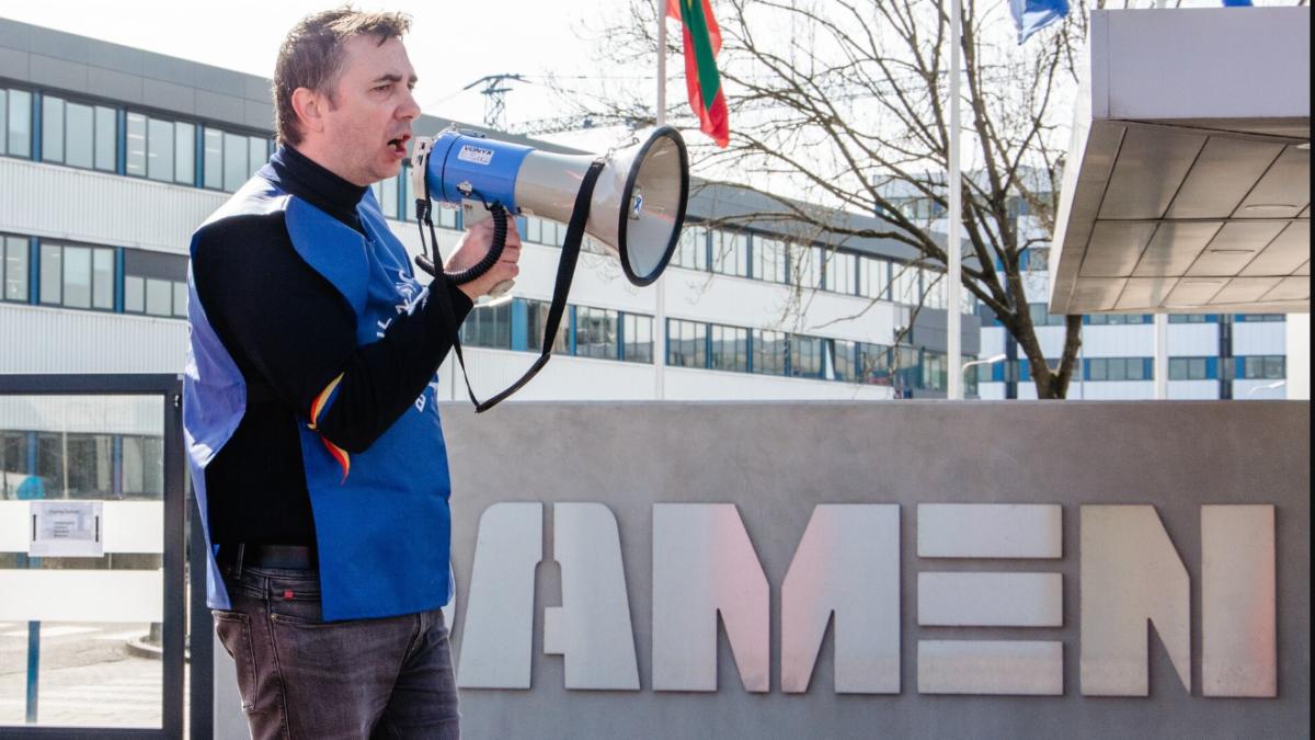 protest-la-sediul-damen-din-olanda_55015000