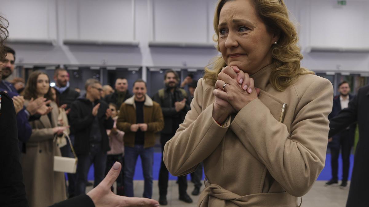 elena-lasconi-impresionata-plange_37114600